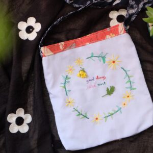 Túi tái chế - Mini embroidered shoulder bag